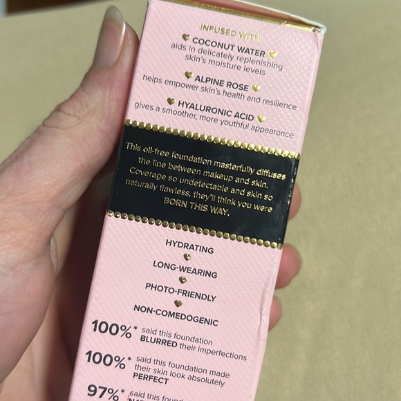 🌙💕Too Faced Ivory Born This Way Undetectable Foundation - Picture 7 of 10